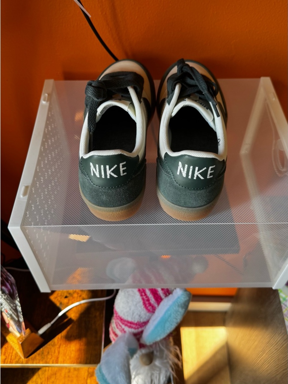 Nike Women's Kill Shot 2 Dark Green, White and Gum Bottom Sneakers - Picture 3 of 5